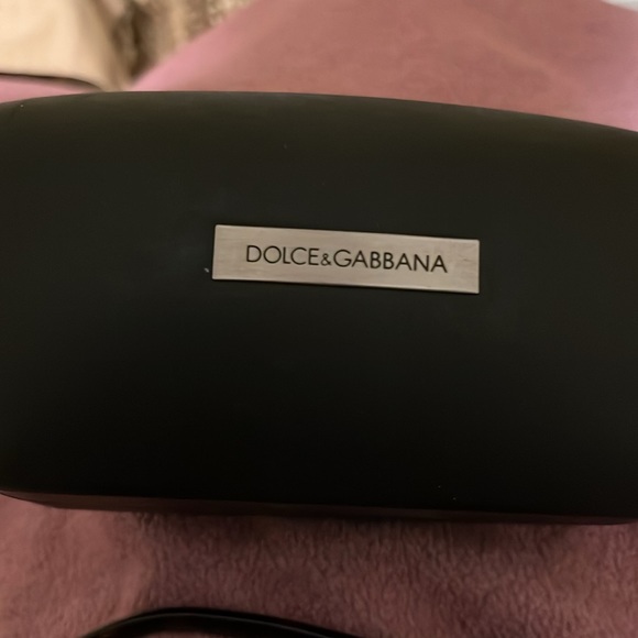 Dolce&Gabbana sunglasses w/ case,box and cloth currently RX but come w/lenses - Picture 3 of 11